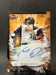 2024 Topps Finest Baseball Henry Davis Orange Rookie Auto /25 Pirates