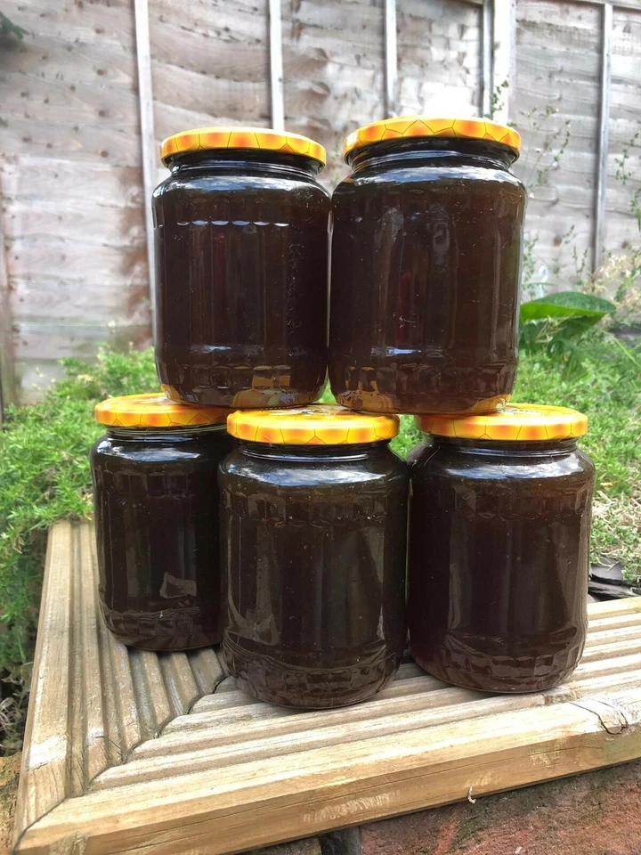 Forest Dark Oak Honey, 2025 Harvest, Raw Honey fresh from the Hive. - Image 4 of 4