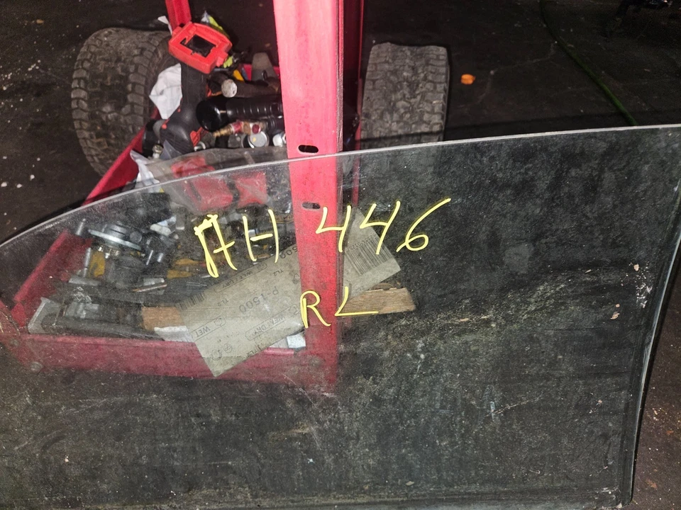 98-04 起亚 SPECTRA 后左驱动侧门窗玻璃原始设备制造商,278-58885 — 第 2/3 张图片