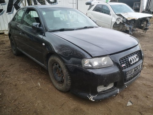 443857562b Innenausstattung Audi A3 DE1880860-47 - Bild 4 von 9