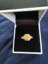 9ct Yellow Gold Signet Ring Fully Hallmarked Size O 1/2 weight 1.8g 