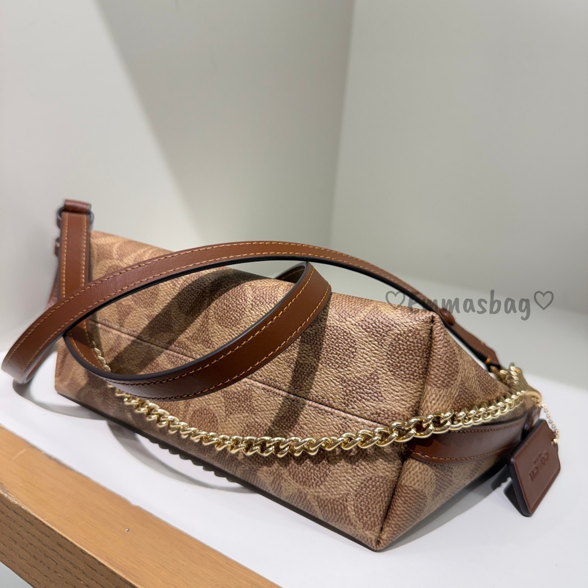 Coach Caitlin Shoulder Bag In Signature Canvas CEK80 Gold/Tan