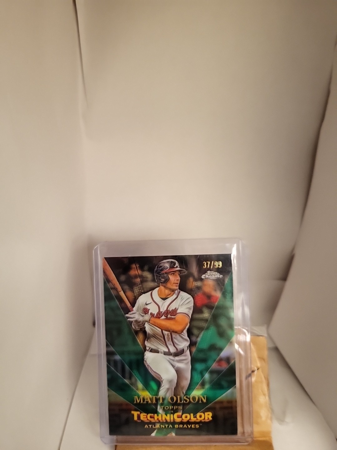 2023 Topps Chrome - Topps in Technicolor Matt Olson #TT-17 Green Refractor /99