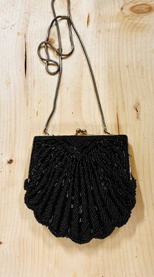 USED VINTAGE WALBORG Black BEADED CLAM SHELL EVENING BAG PURSE Clutch Or Strap