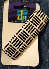 Vtg Hair Clip Barrette Da FashionBLACK WHITE GEOMETRIC LINES PLASTIC RECTANGLE
