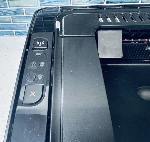 HP LaserJet Pro P1102W Laser Printer - Picture 10 of 11