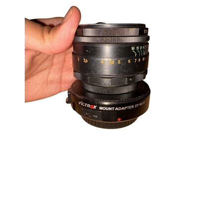 Helios 44-2 58mm F2 schwarz russisches Objektiv mit Viltrox EF-M2II Mount Adapter