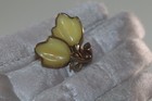 Vintage Trifari  Molded Glass Dogwood Blossoms Lily Single earring — photo 1