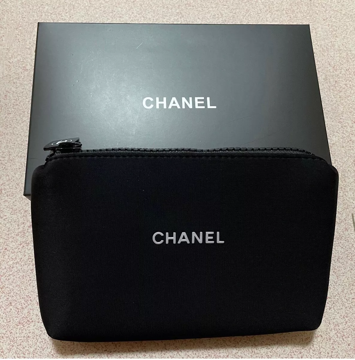 CHANEL BLACK COSMETIC MAKEUP TRAVEL POUCH BAG w/ LOGO PULL GIFT | eBay