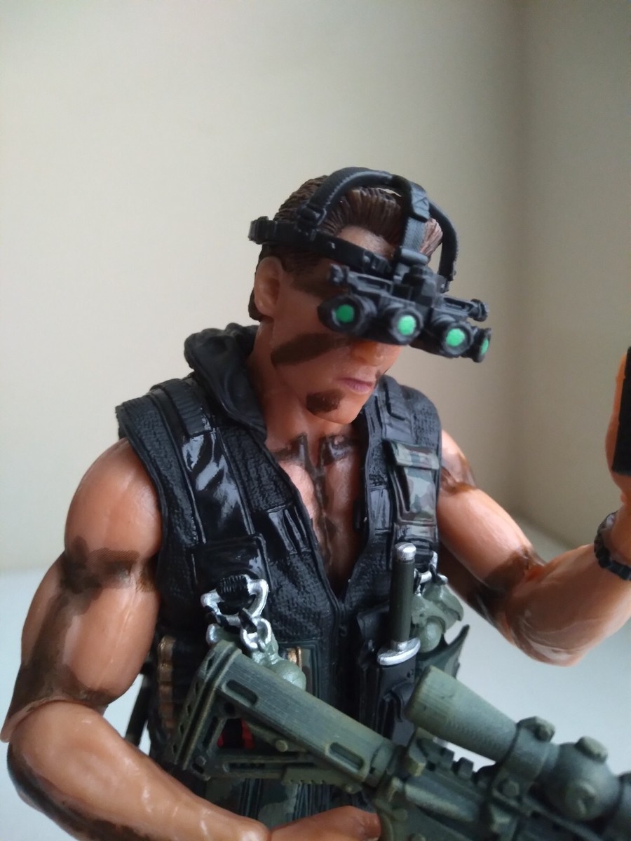 NECA Commando 30th Anniversary Ultimate John Matrix Figure NECA Commando 30th Anniversary Ultimate John Matrix Figure