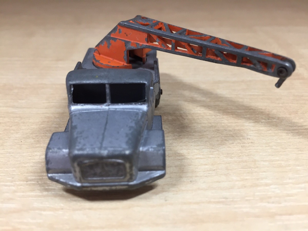 ミニカー MATCHBOX No.30 CRANE TRUCK German Crane Vintage 1961 Lesney Matchbox #30 / Crane Truck Magirus–Deutz