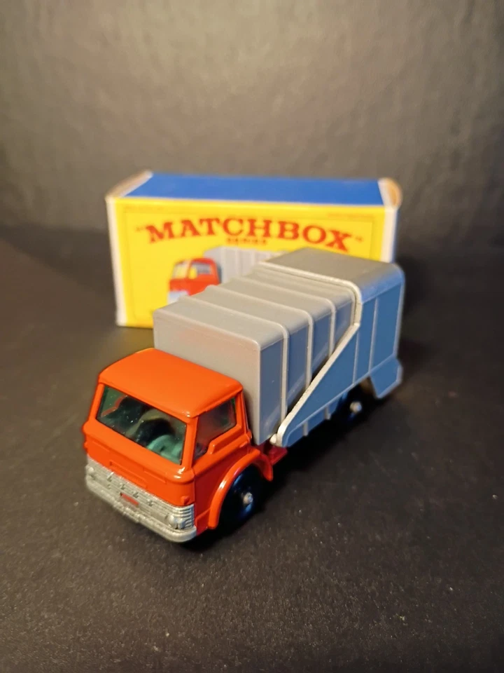 Camión de basura Ford Matchbox #7C muy nuevo/como nuevo en caja E4 original nítida Foto 3 de 4