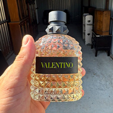 Valentino Valentino Eau de Toilette Spray, Re...
