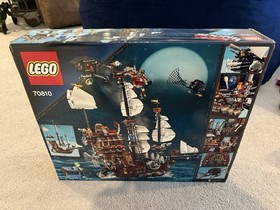 LEGO The LEGO Movie: MetalBeard's Sea Cow (70810) - New, Sealed
