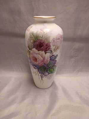 Noritake Bone China Nippon Toki Keisha 7'' Rose Vase
