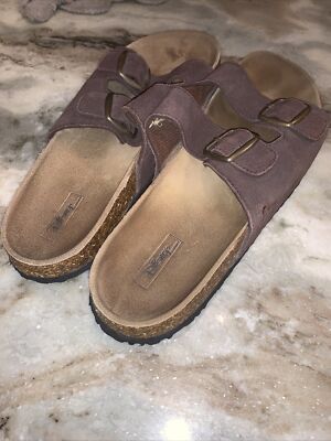 DISNEY buckle sandals LEATHER shoes mens 12 / womens 14  display picture 1