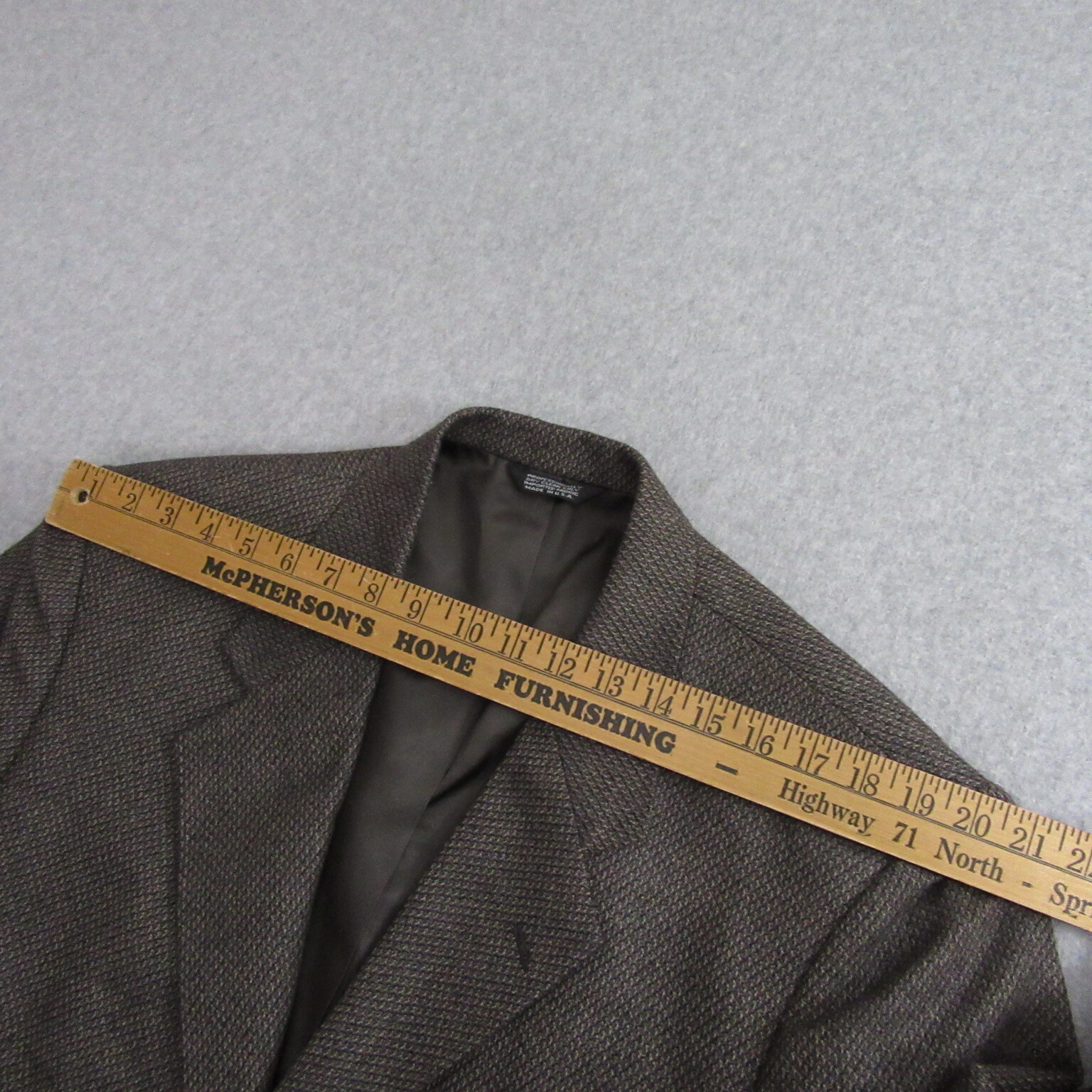 Picture 9 of 12