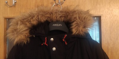 Herren Winter-Jacke McNeal Gr.M Schwarz inkl. Kaputze und Pelzteil