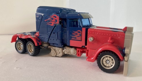 Transformers Movie Optimus Prime & EVAC Voyager 2007 Incomplete See Pics Rare - Picture 8 of 19