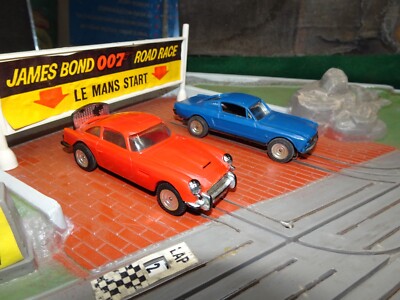 Complete Original JAMES BOND Road Race Set BOX Gilbert 007 Slot