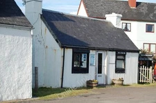 Photo 12x8 Gairloch : Two Lochs Radio Mial Two Lochs Radio is Scotland c2009