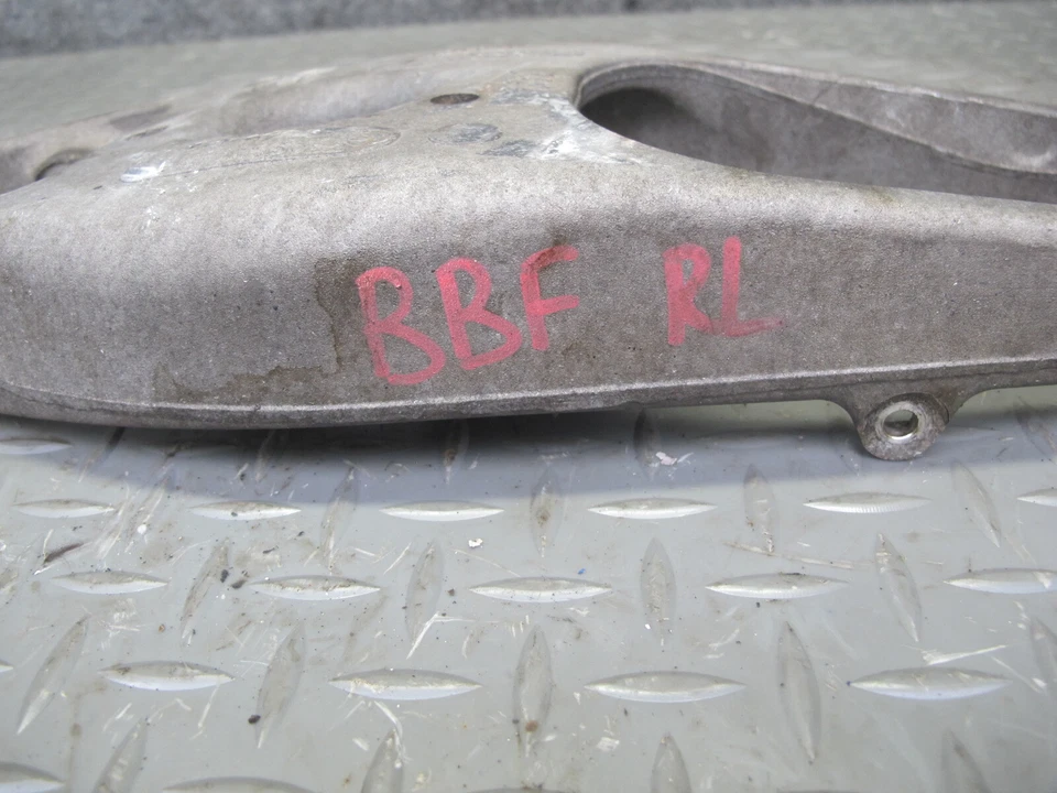 BMW F82 M4 2015-2020 SUSPENSIÓN TRASERA IZQUIERDA BRAZO DE CONTROL SUPERIOR E INFERIOR JUEGO DE 5 Foto 2 de 4