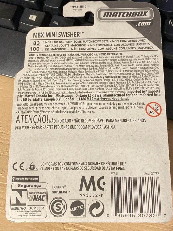 Matchbox MBX Mini Swisher Service 2018 10/20 #83/100 City Sweep gris y blanco Foto 2 de 2