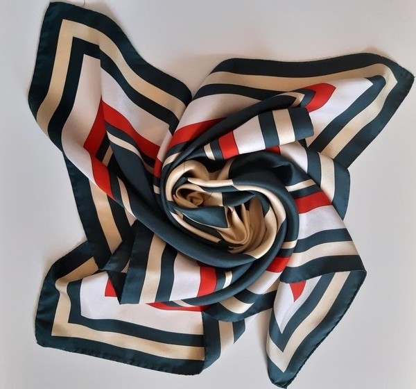 Women DAKS Scarf Multicolor One size