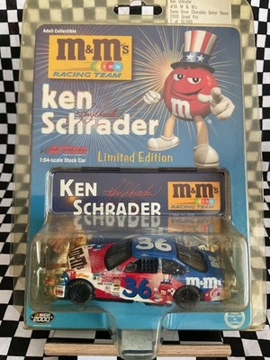 Ken Schrader #36 M&M's 2000 Pontiac Grand Prix 1/64 NASCAR Die-cast
