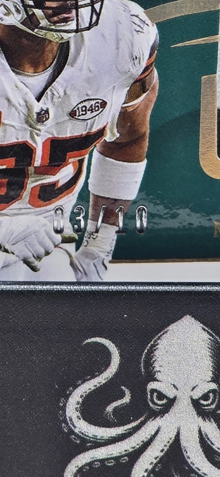 Parche doble dorado Immaculate Aaron Donald Myles Garrett 2024/10 #IDJ-DEF1 M86 Foto 2 de 3