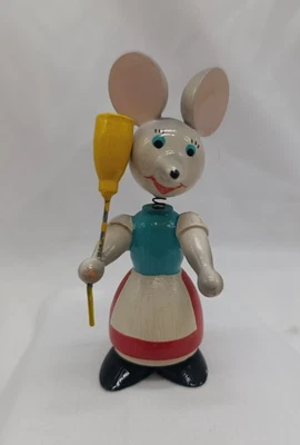 Ancienne figurine Souris En Bois Goula Balai Tête Oscillante Made In Spain - Photo 1/4