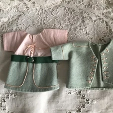 Costume Tailleur Pour La Poupée Bleuette 