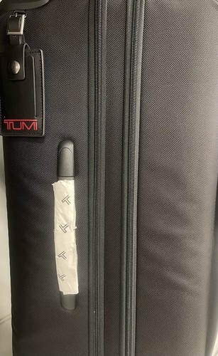 NEW Tumi Gen 4.2 SHORT TRIP Expandable 4 Wheel Packing Suit Case gray - Picture 3 of 3