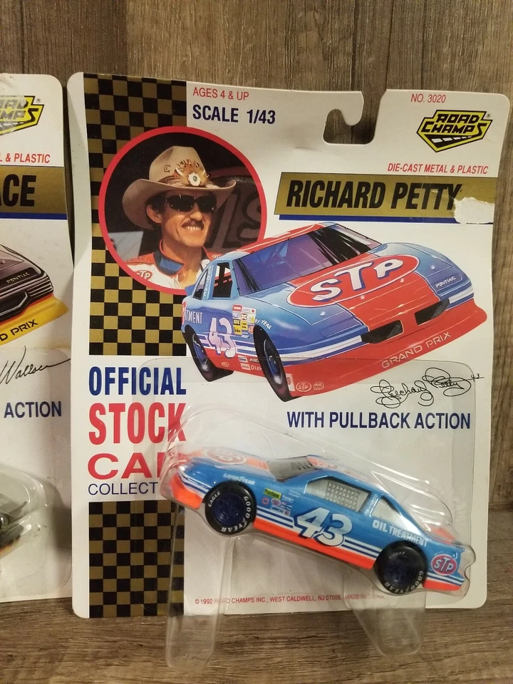 2 coches 1:43 Road Champs 1992 #43 Richard Petty & Rusty Wallace NUEVO Foto 3 de 3