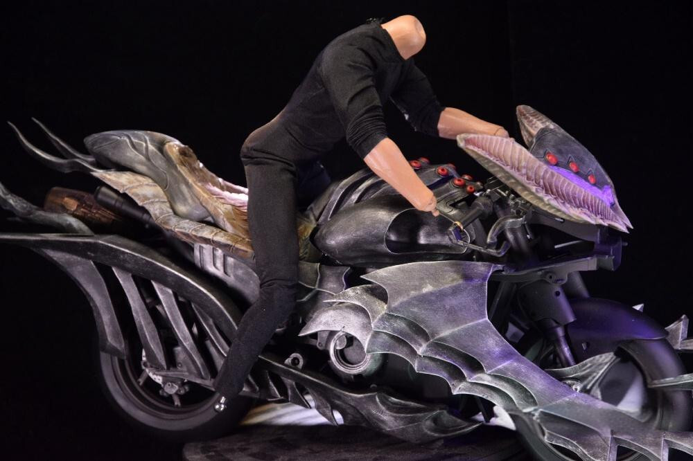 Devil May Cry 5 Dante motorcycle painted model for 1/6 Scale