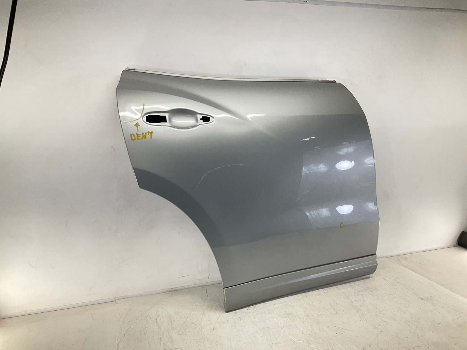 17-20 MASERATI Levante Exterior Rear Right Passenger Door Shell OEM C