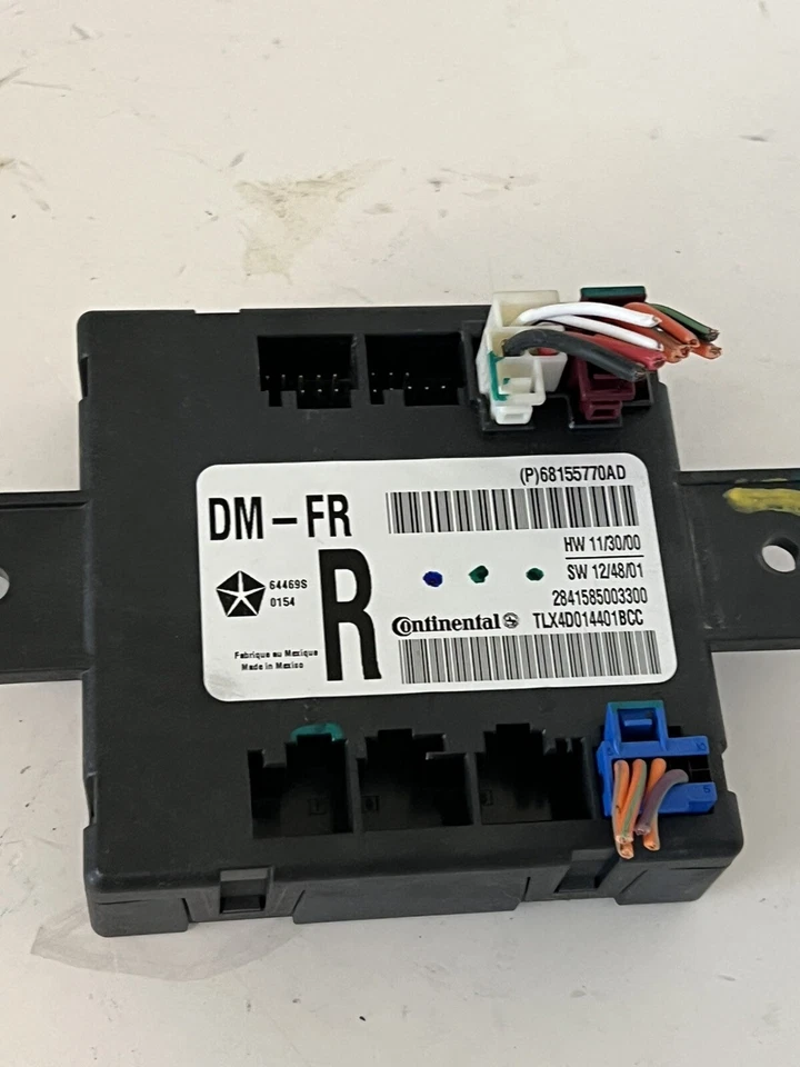 Dodge Ram 1500 2014 módulo de puerta delantera izquierda 68155770ad OEM Foto 2 de 4