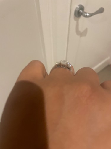 Emerald cut trinity diamond ring, great condition, size m - Picture 14 of 14