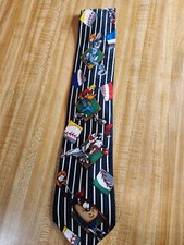 Vintage Looney Tunes Mania 1993 Baseball Tie Silk Tie Bugs Bunny Taz