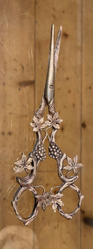 VTG ANTIQ H HOOYKAAS DUTCH NETHERLANDS 835 STERLING SILVER GRAPE LEAF SCISSORS - Picture 2 of 5
