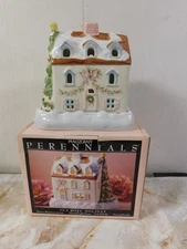 Pfaltzgraff Tea Rose Pierced Holiday House with Tealight Candle