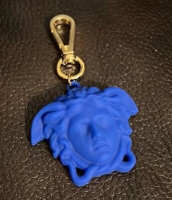 w*i様 Versace キーホルダー VERSACE 'La Medusa' Designer Silicone Charm / Key Ring Chain