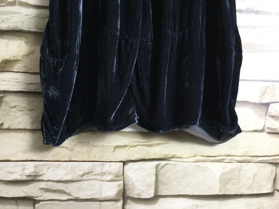 cocon.commerz PRIVATSACHEN Kleid aus SEIDENSAMT in grün Größe 2 - Muster - Bild 4 von 4