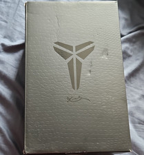 Nike Kobe VIII Protro Lakers Home Low Top Bas...