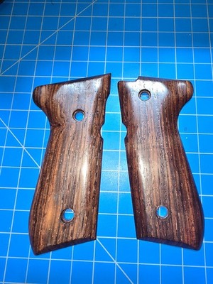Beretta 92 / 96 9MM or .40 S&W Walnut ,Pearl, Black, Thin, & Thin Profile Grips