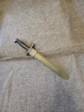 WW2 US M1905E1 CLIP POINT BAYONET IN BEAUTIFUL CONDITION WITH PROPER SCABBARD