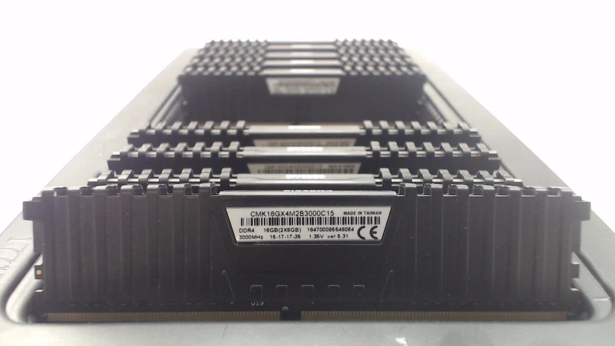 Las mejores ofertas en Corsair PC4-24000 (DDR4-3000) velocidad de