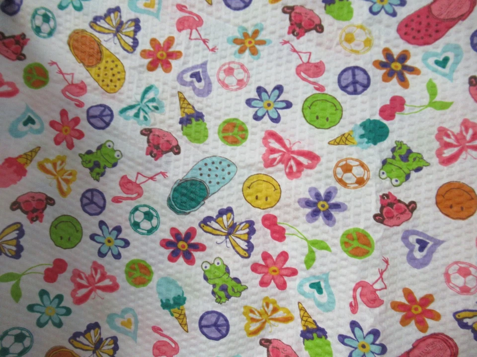 GIRLY Allover Springs Colección Creativa Algodón Telas ARRUGADAS SBTY x 44" Foto 2 de 4