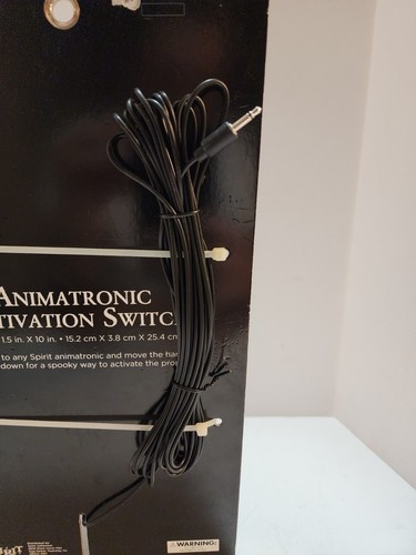 Spirit Halloween Animatronic Activation Switch Mad Scientist Lab Brand New - Picture 10 of 11