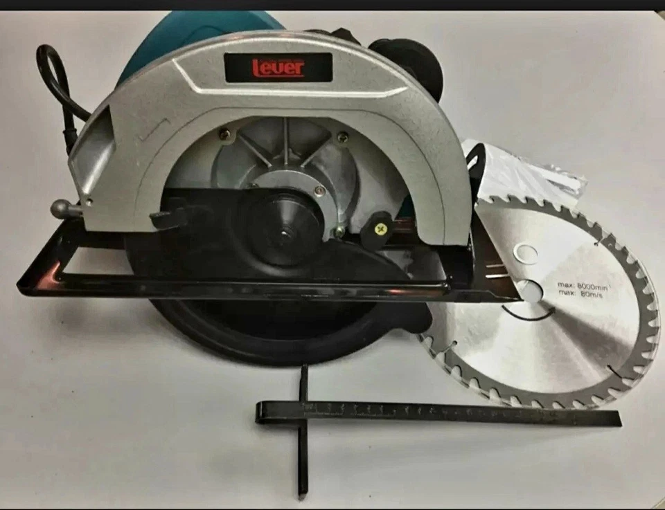 "LEVER" 5900B Electric Circular Saw - Image 4 of 4